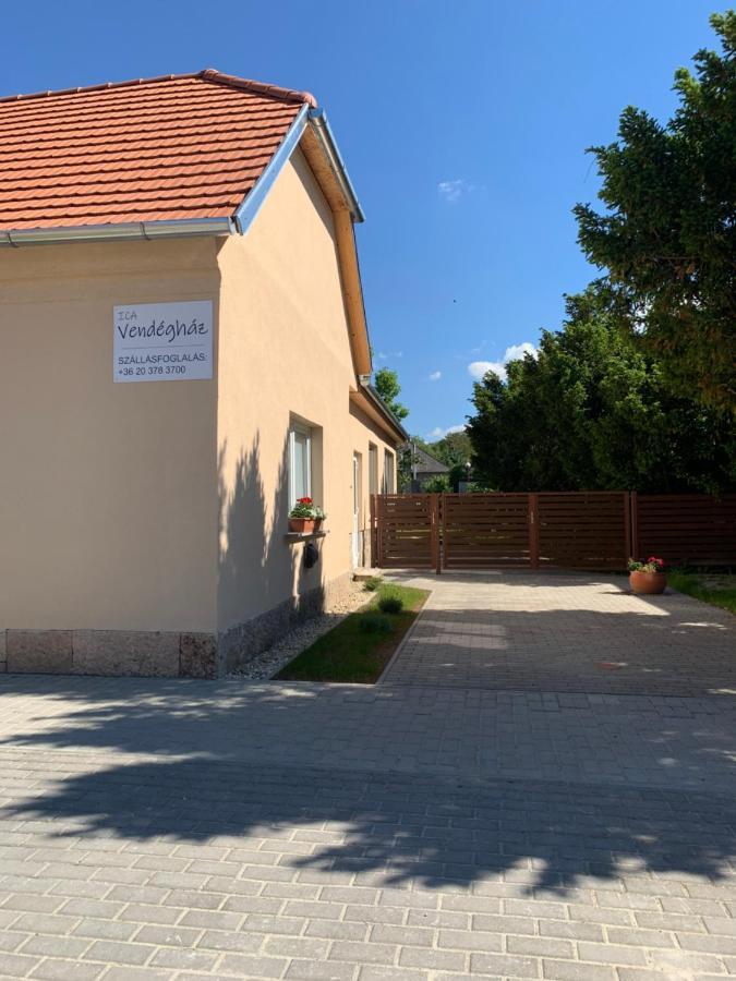 Ica Vendeghaz Διαμέρισμα Sutto Εξωτερικό φωτογραφία