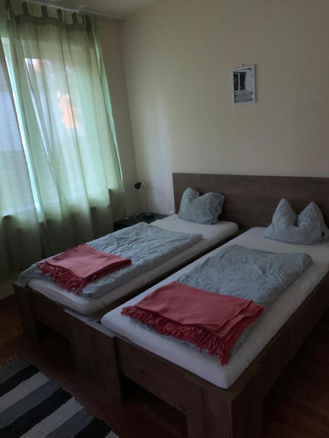 Ica Vendeghaz Διαμέρισμα Sutto Εξωτερικό φωτογραφία